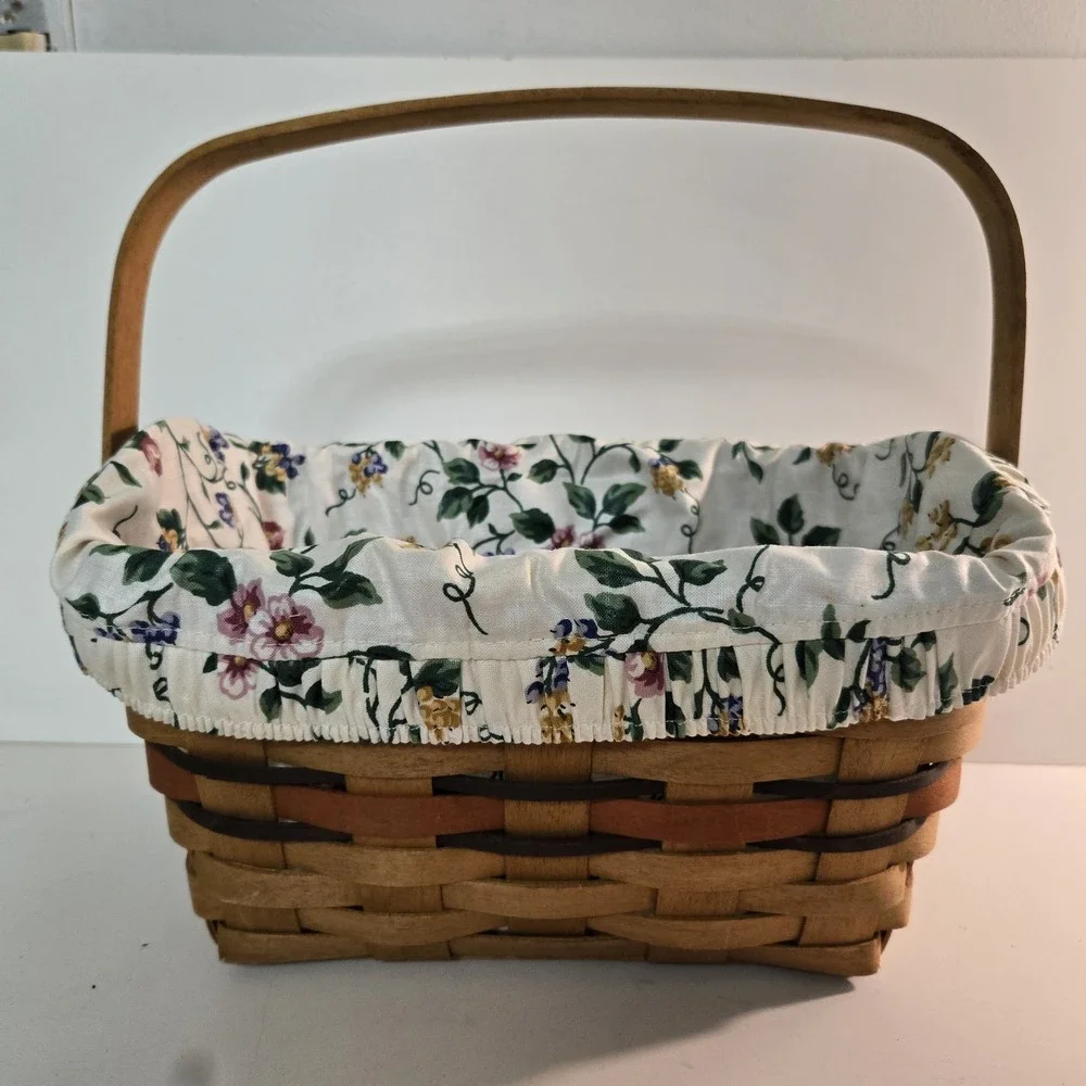 Longaberger 1994 Picnic Basket With Handle Floral Liner Handwoven Stripe‎ USA